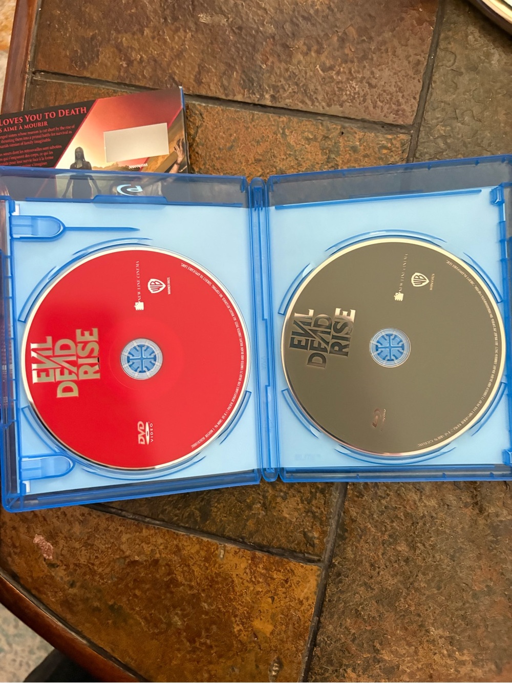 Evil Dead Rise Blu-Ray edition - Picture 3 of 4